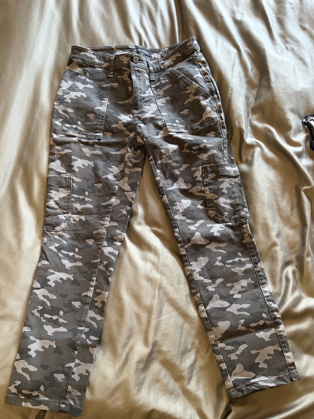 Banana Republic Women’s Camo Cargo Pants